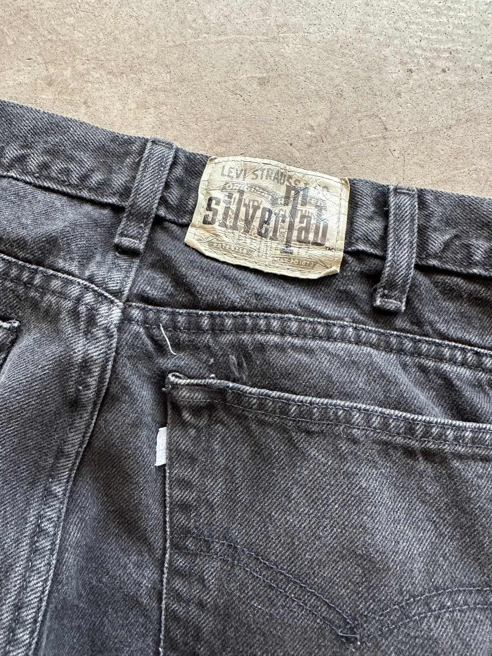 1990's Levi's Silver Tab Loose Jeans - 33 x 30