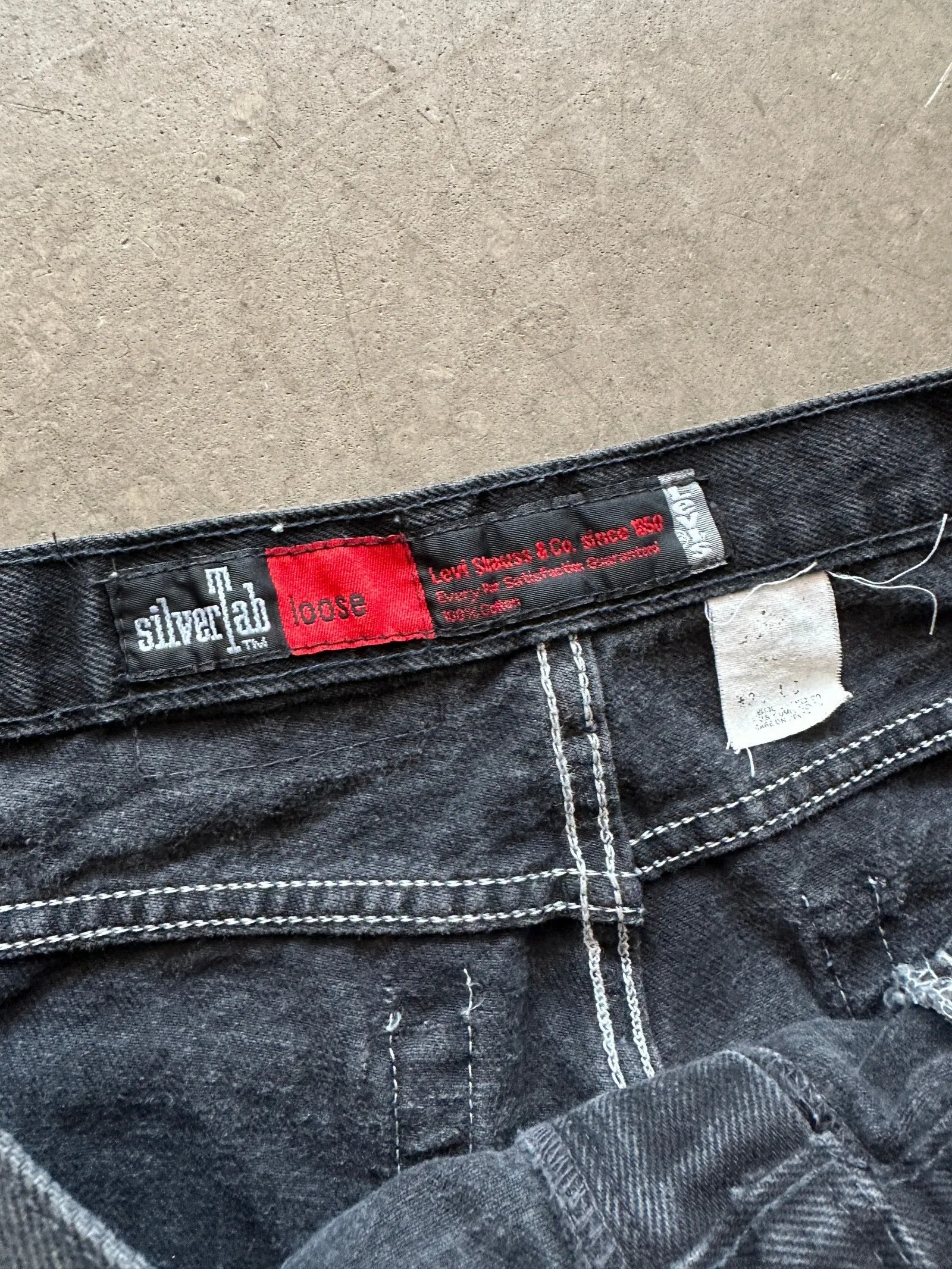 1990's Levi's Silver Tab Loose Jeans - 33 x 30