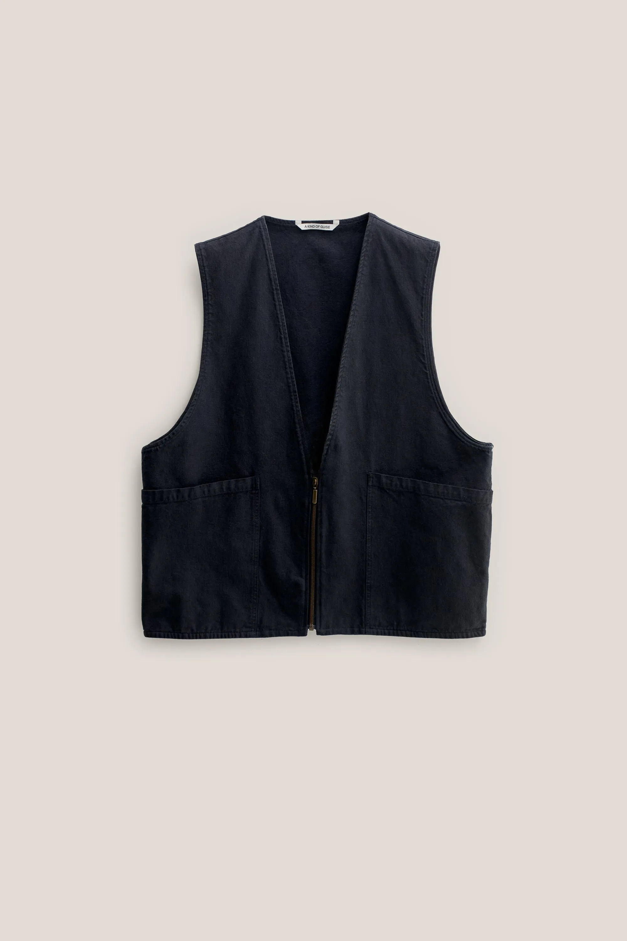 ARUN ZIP VEST