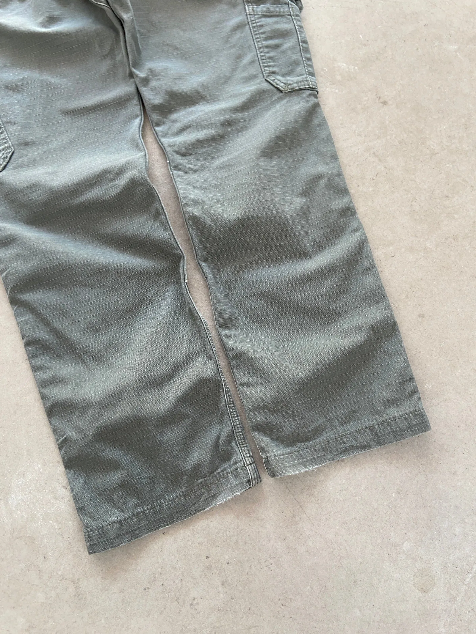 Carhartt Cargo Pants - 32 x 32