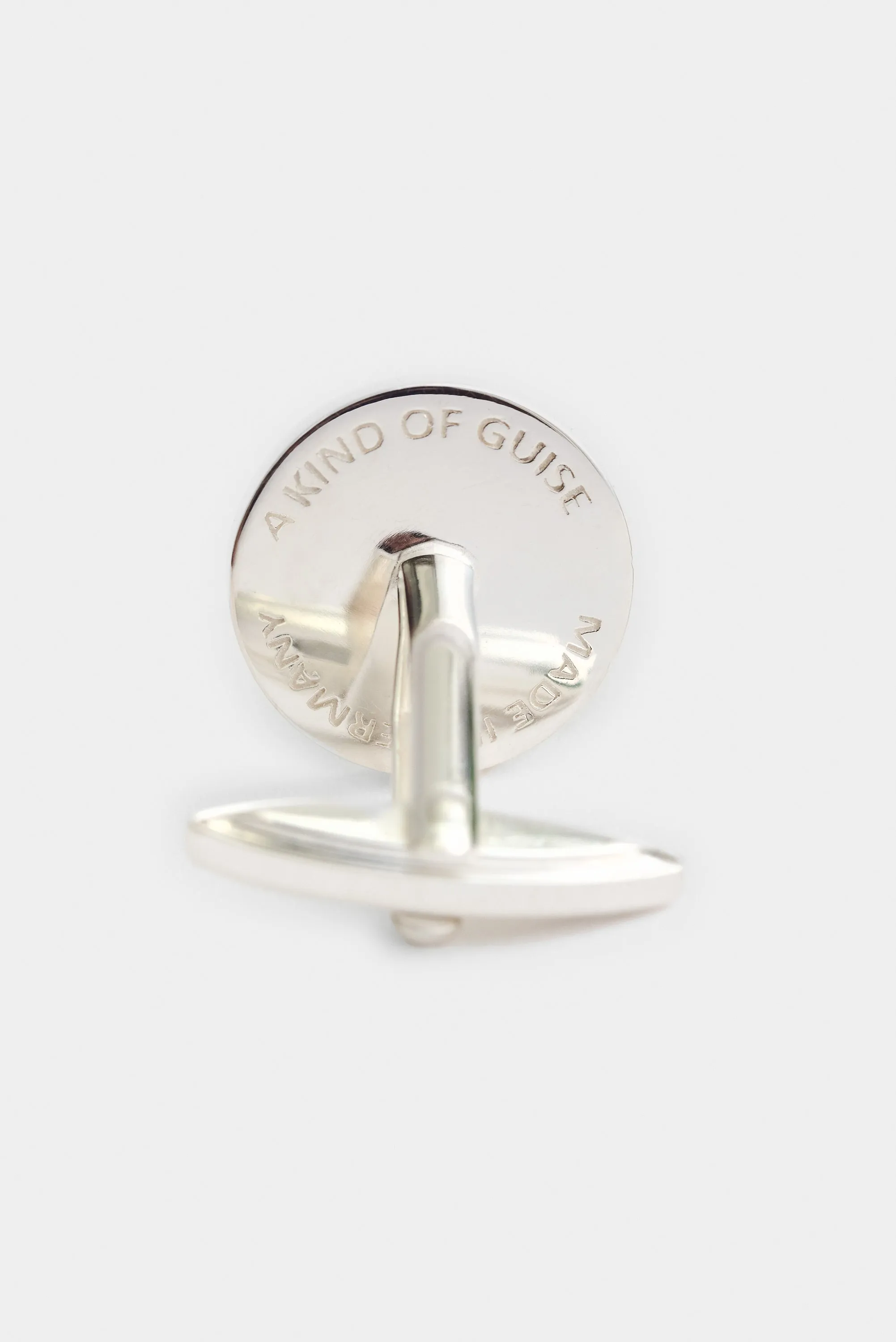 CUFF LINKS
