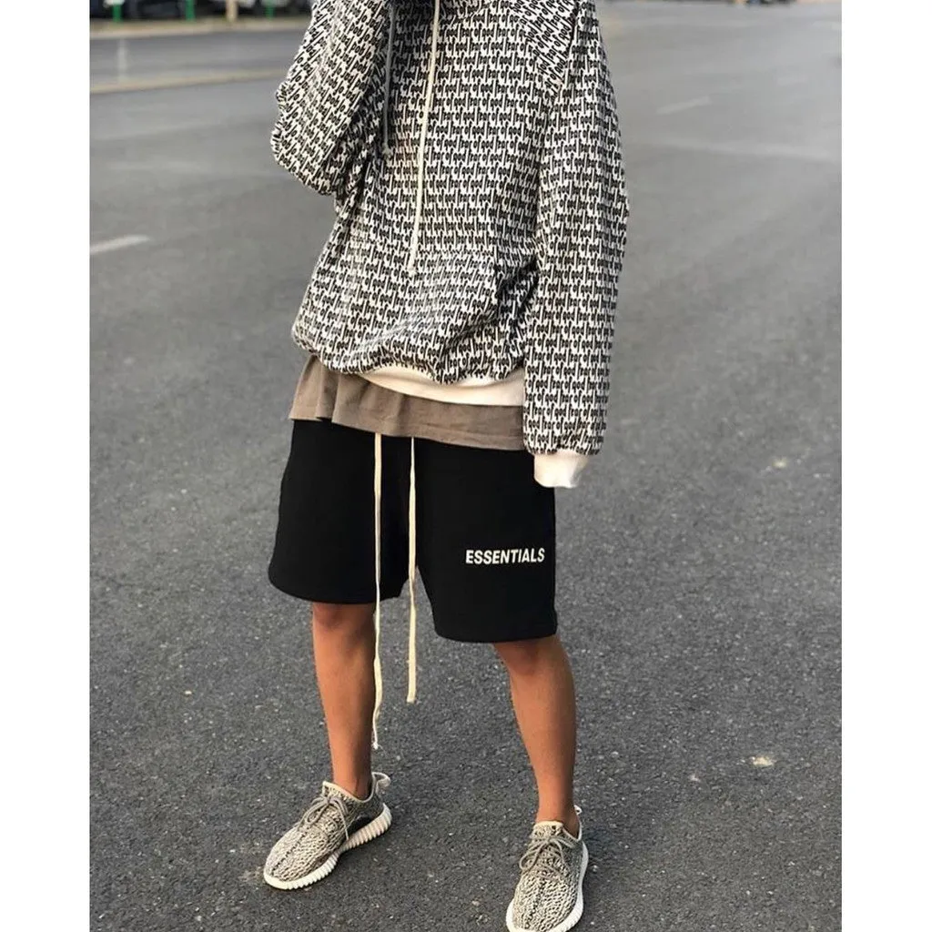 Fear Of God Essentials Graphic Sweat Shorts (Black)
