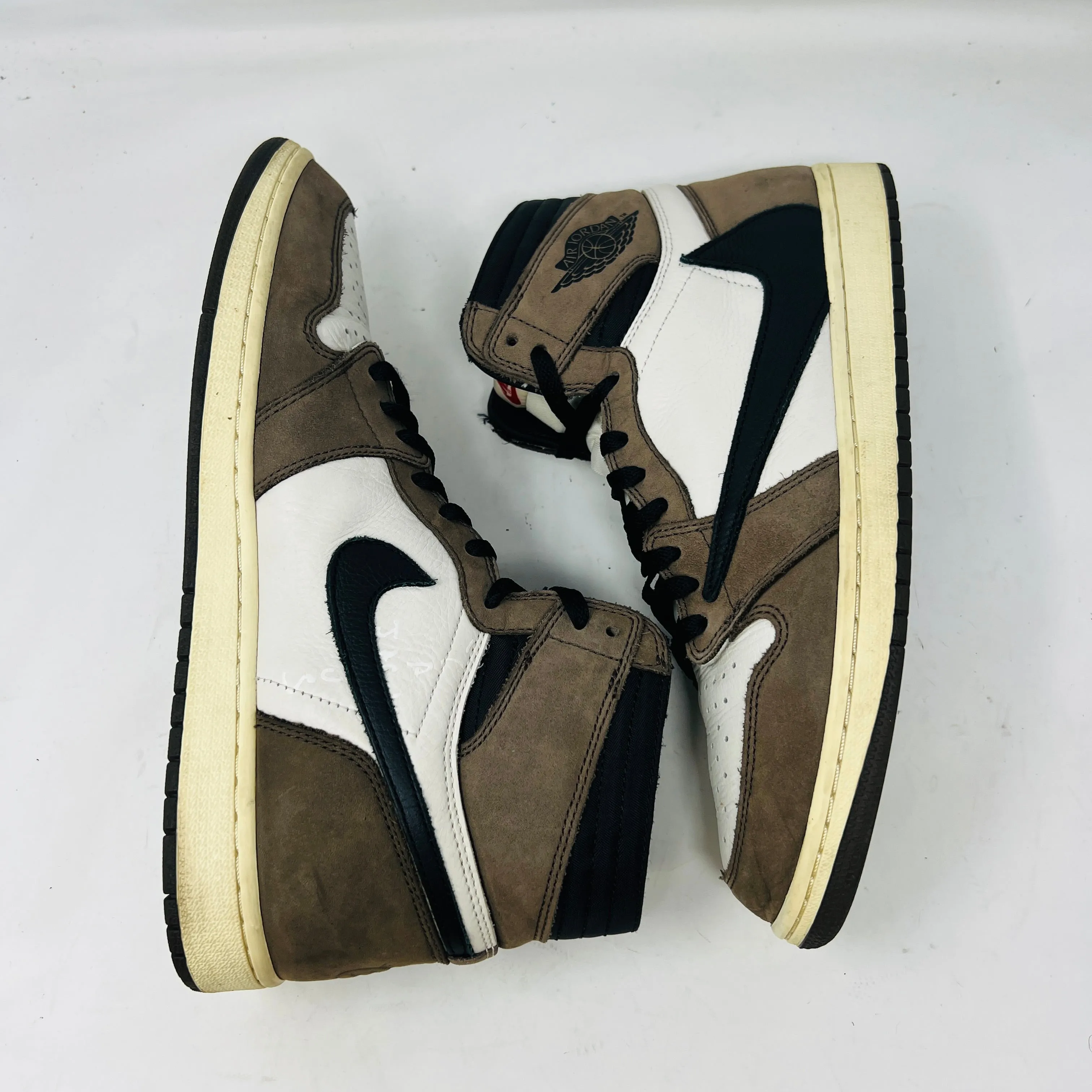 Jordan 1 Retro High OG SP Travis Scott Mocha