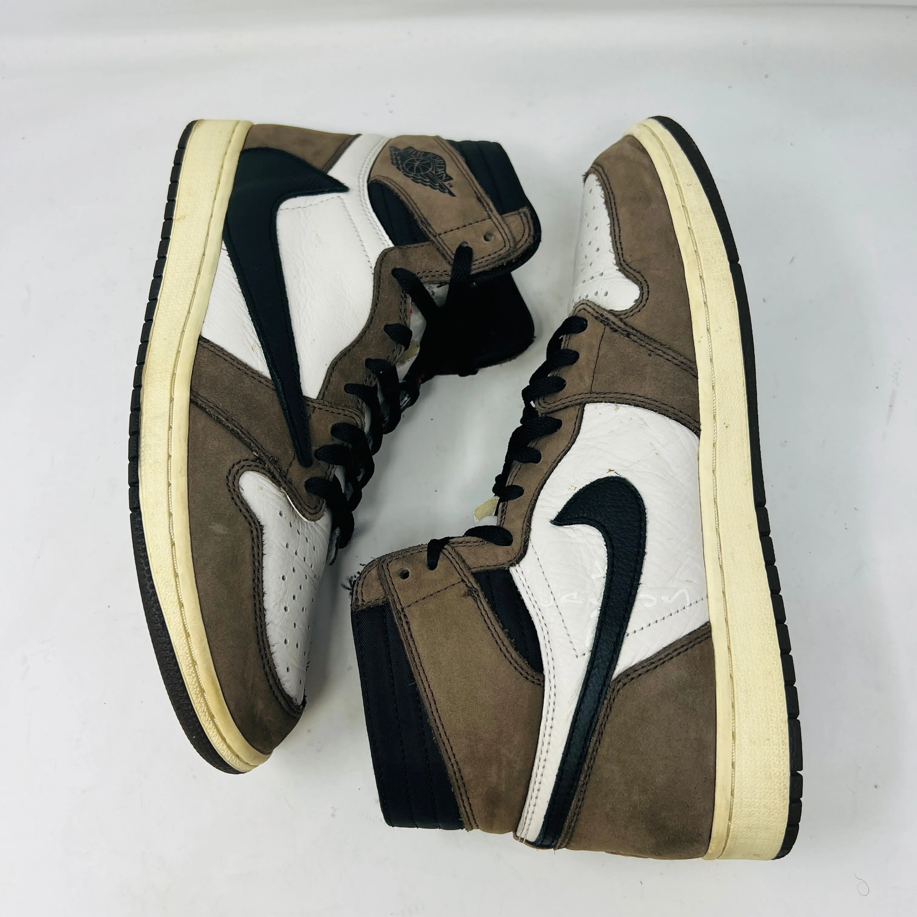 Jordan 1 Retro High OG SP Travis Scott Mocha
