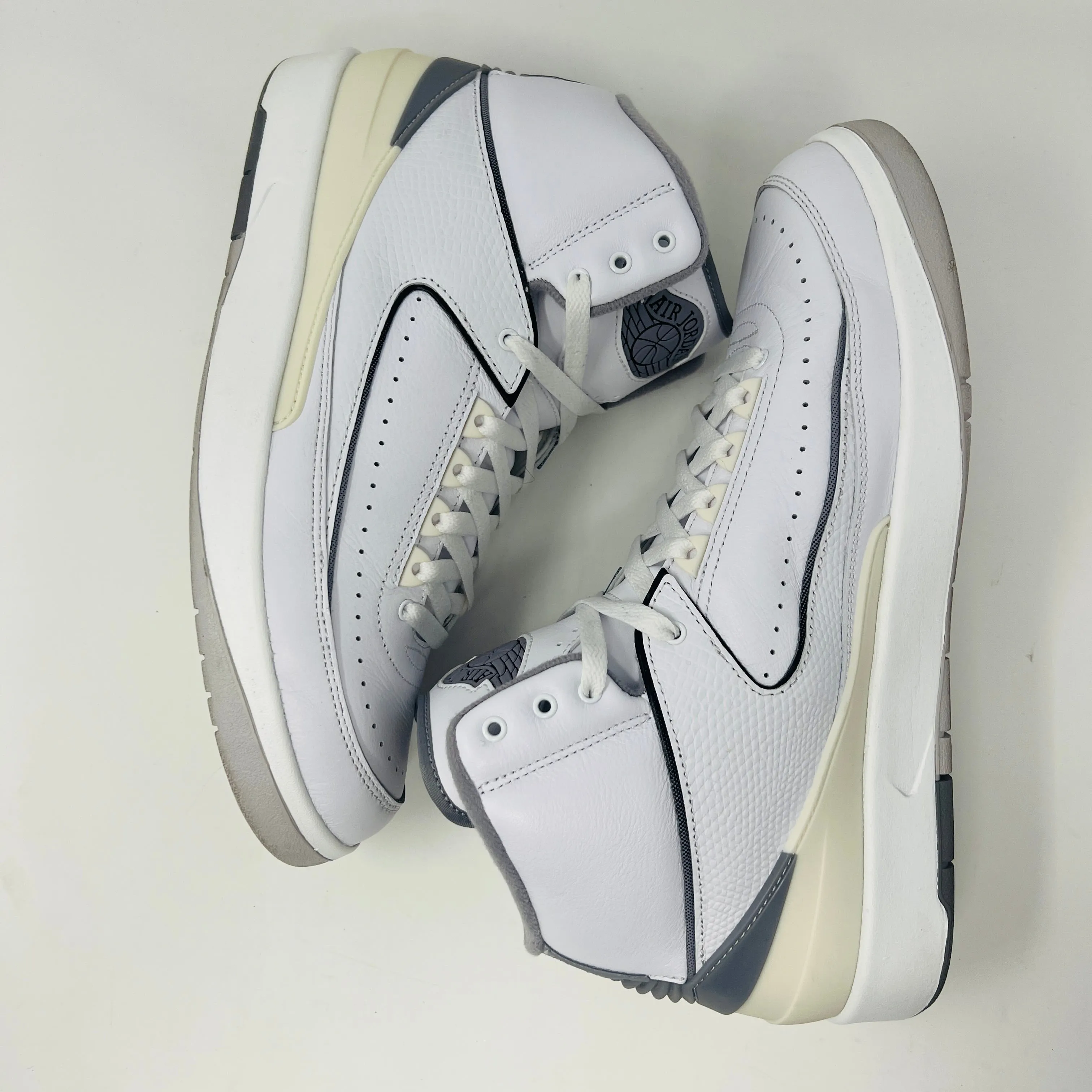 Jordan 2 Retro Cement Grey