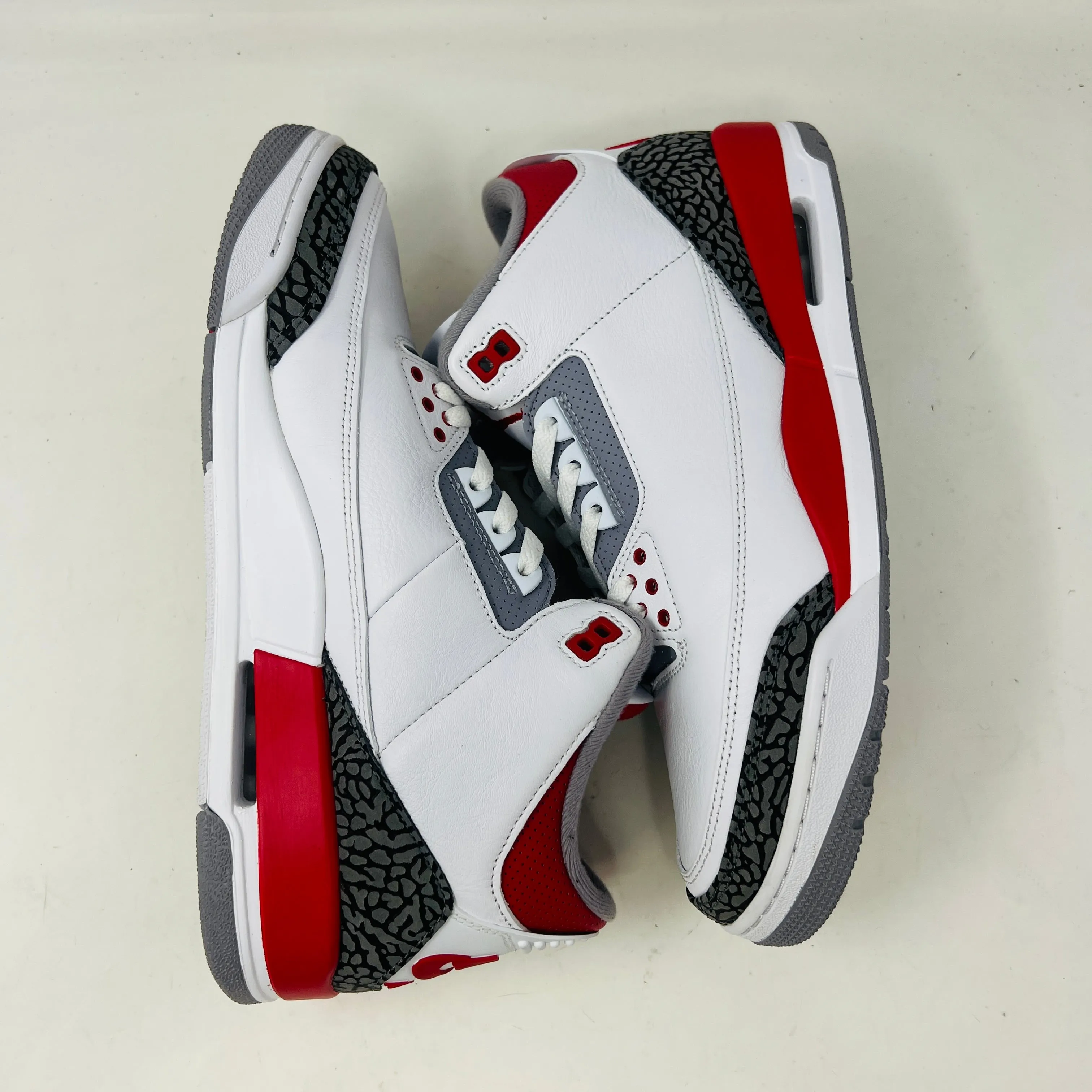 Jordan 3 Retro Fire Red (2022)