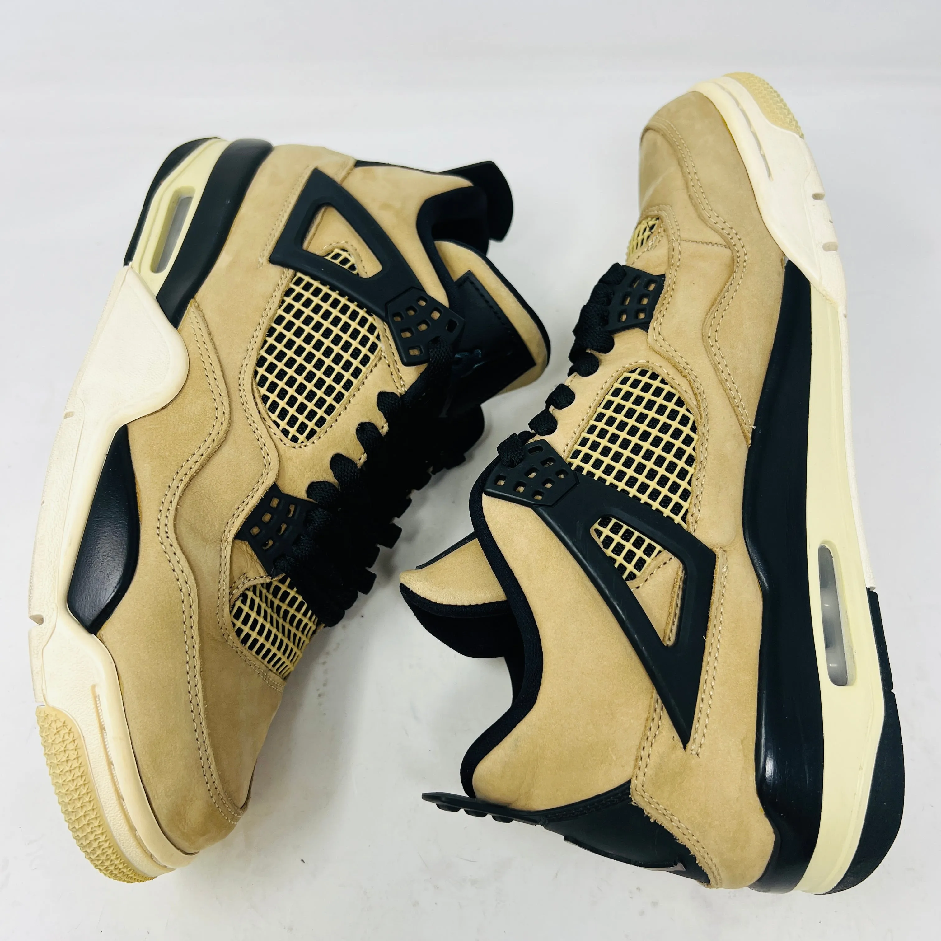 Jordan 4 Retro Fossil (Women's)