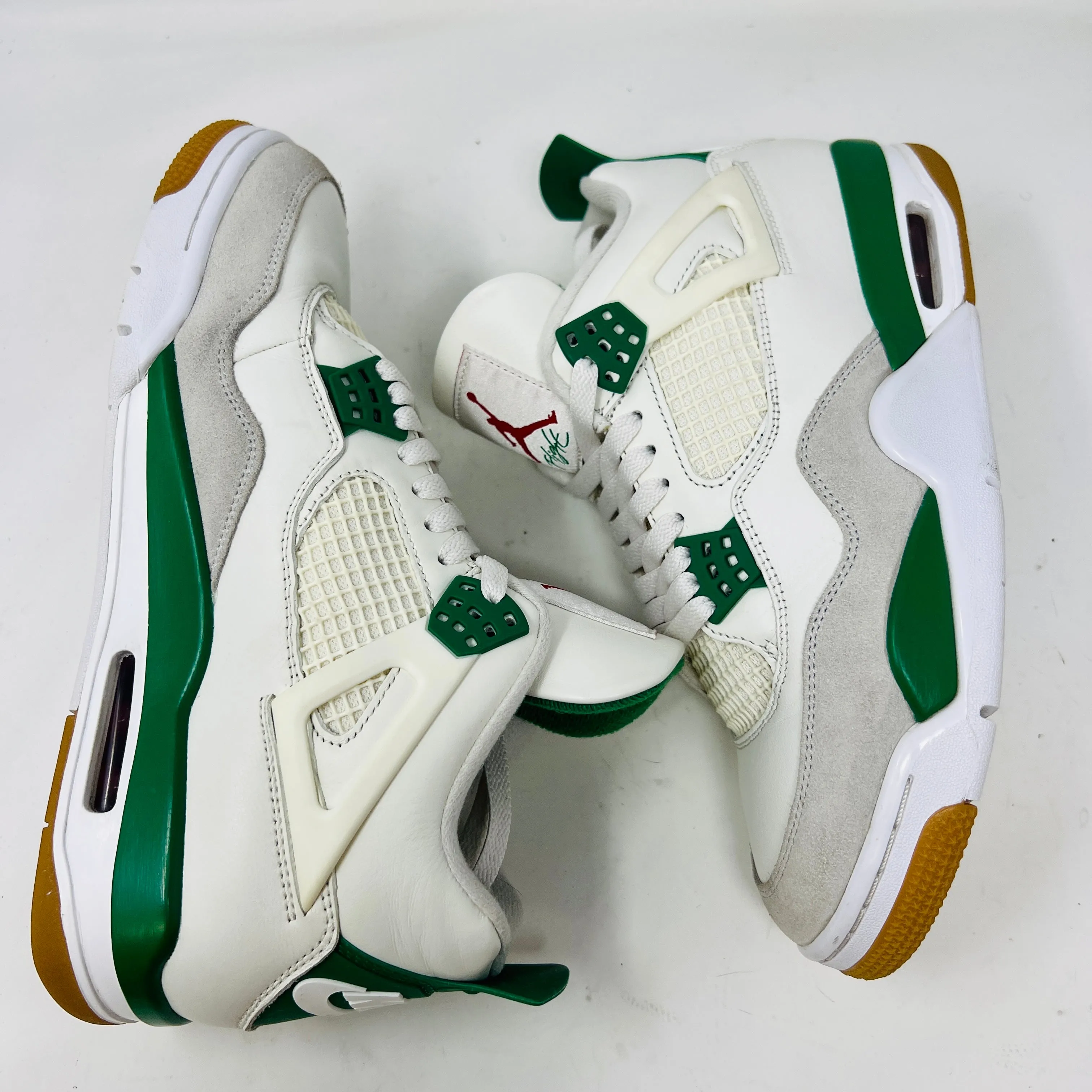 Jordan 4 Retro SB Pine Green