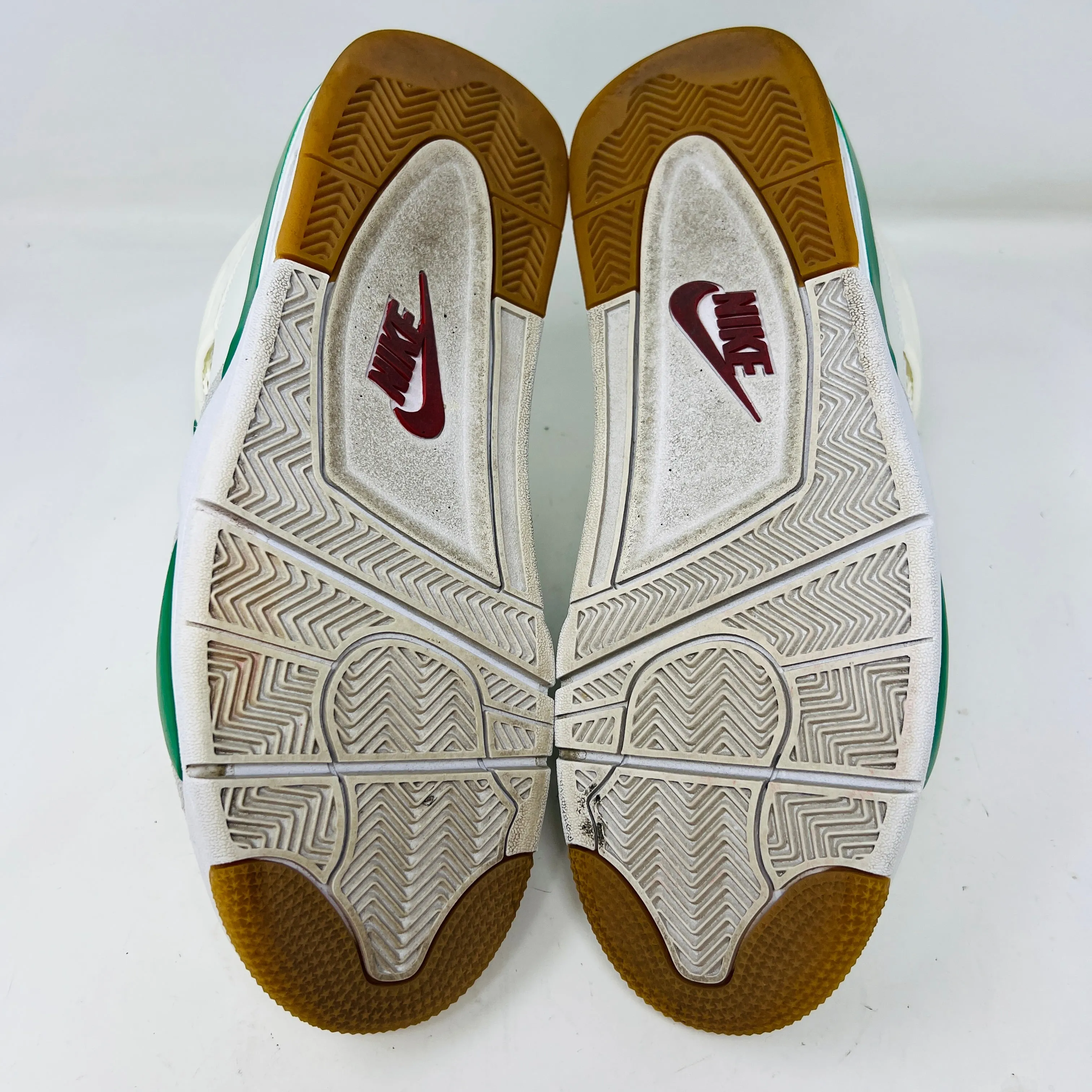 Jordan 4 Retro SB Pine Green