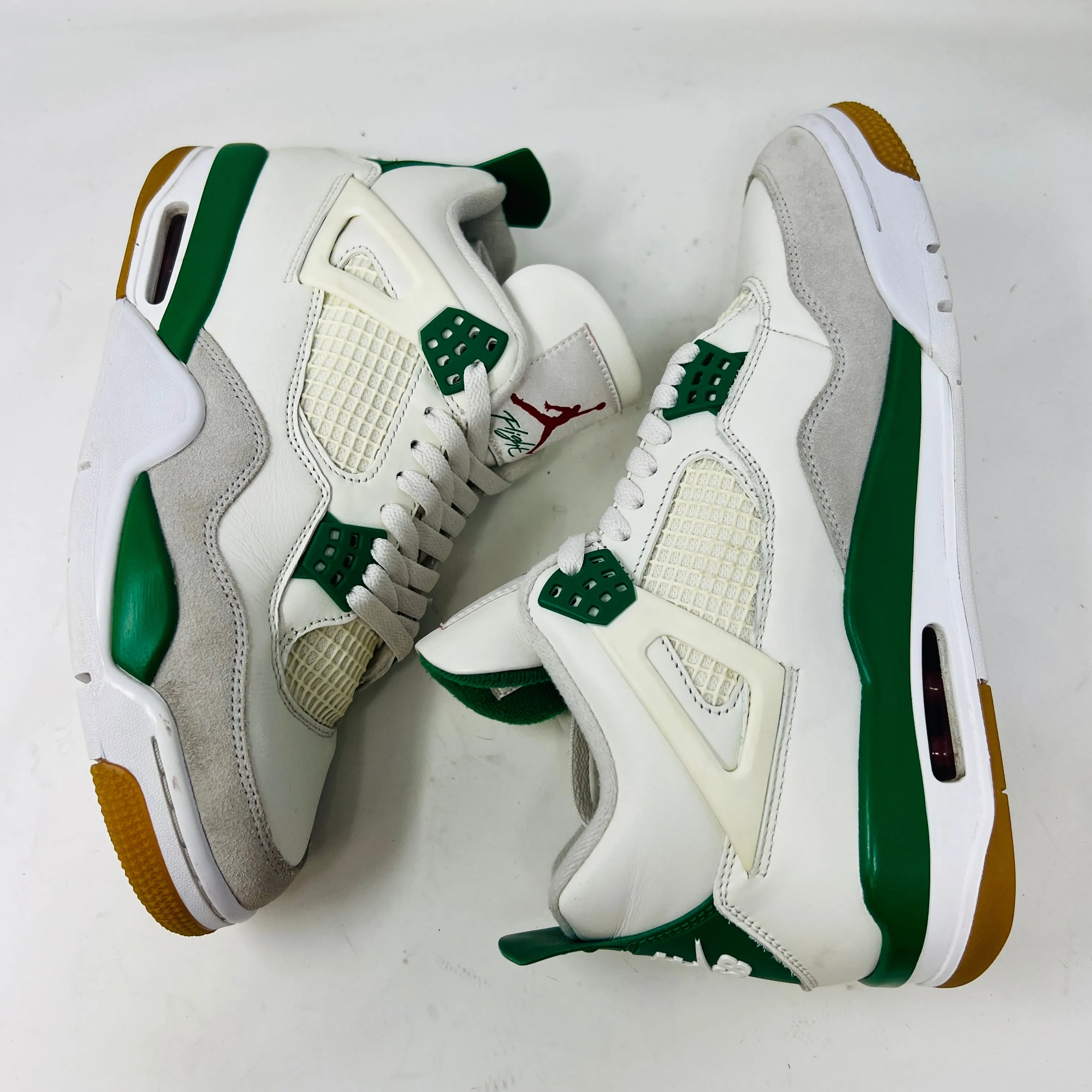 Jordan 4 Retro SB Pine Green