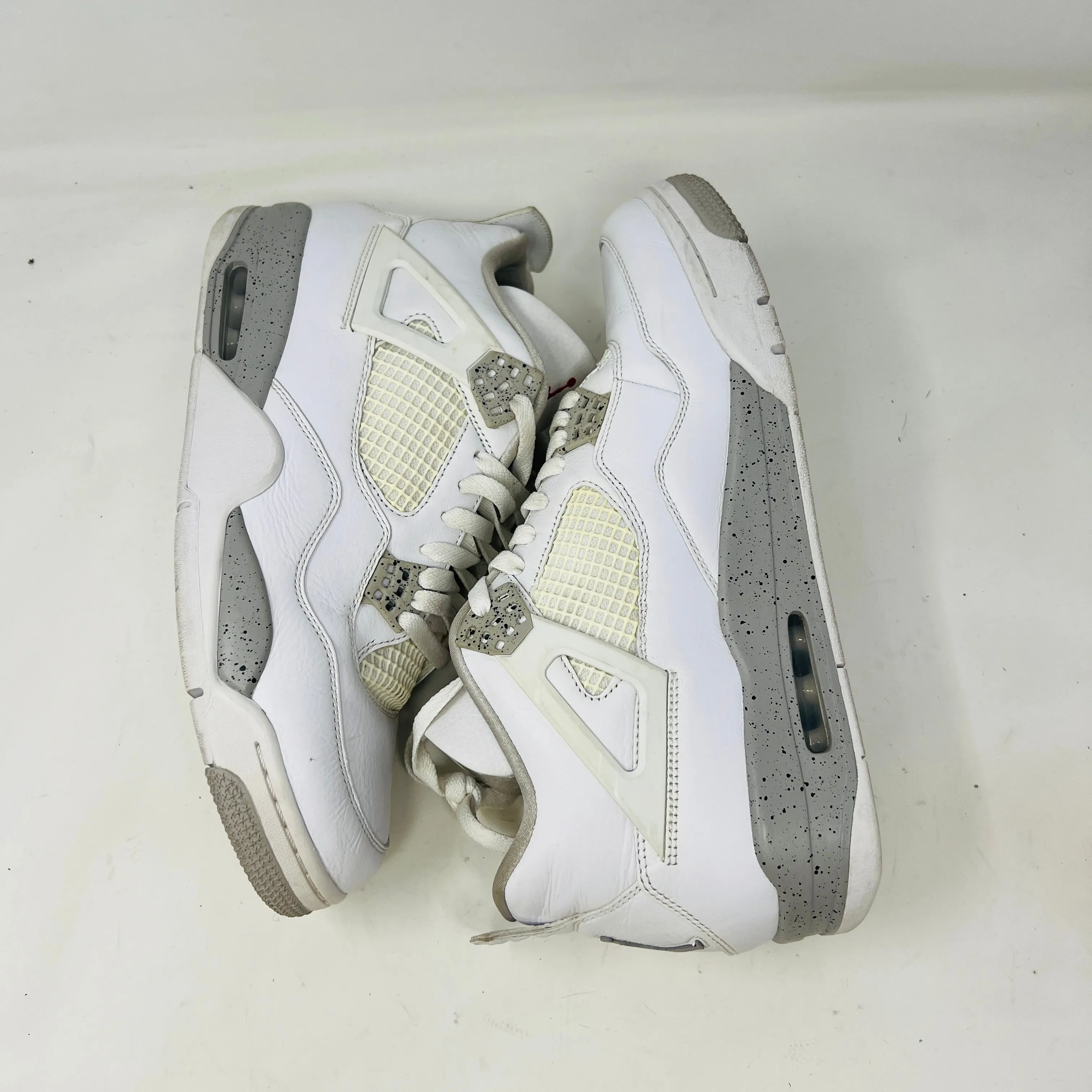 Jordan 4 Retro White Oreo
