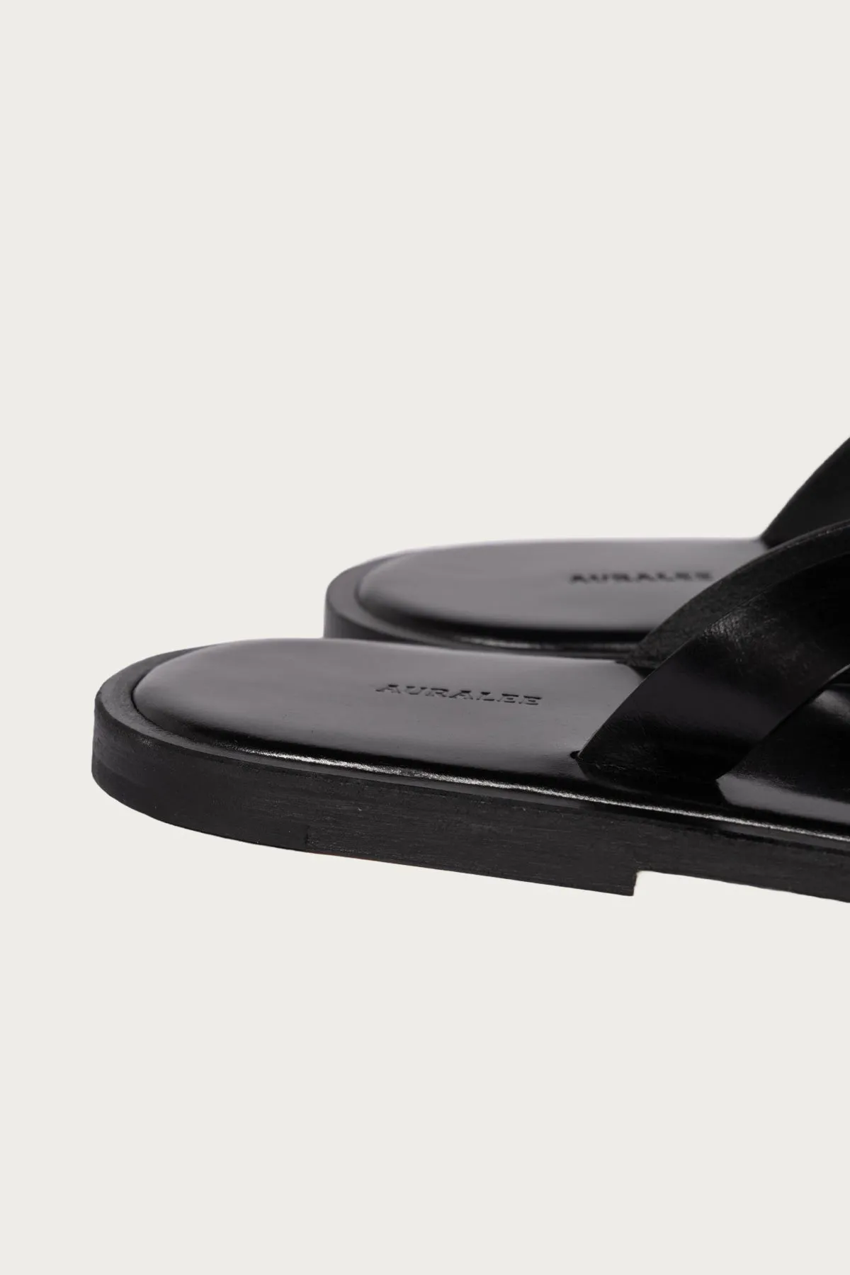Leather Tong Sandals - Black