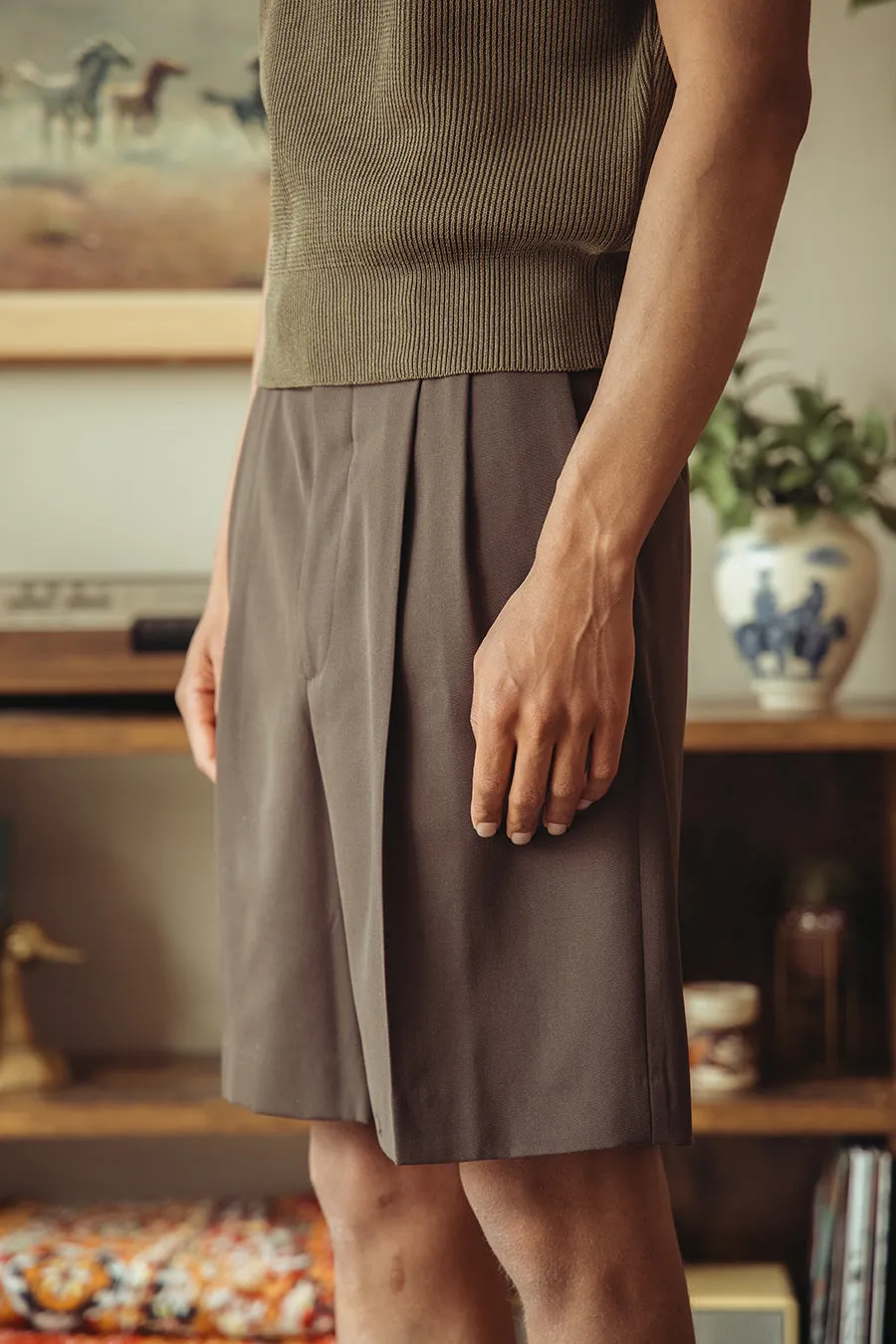 Light Wool Max Gabardine Shorts - Dark Brown