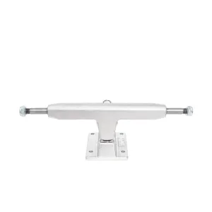 Lurpiv Solid Trucks