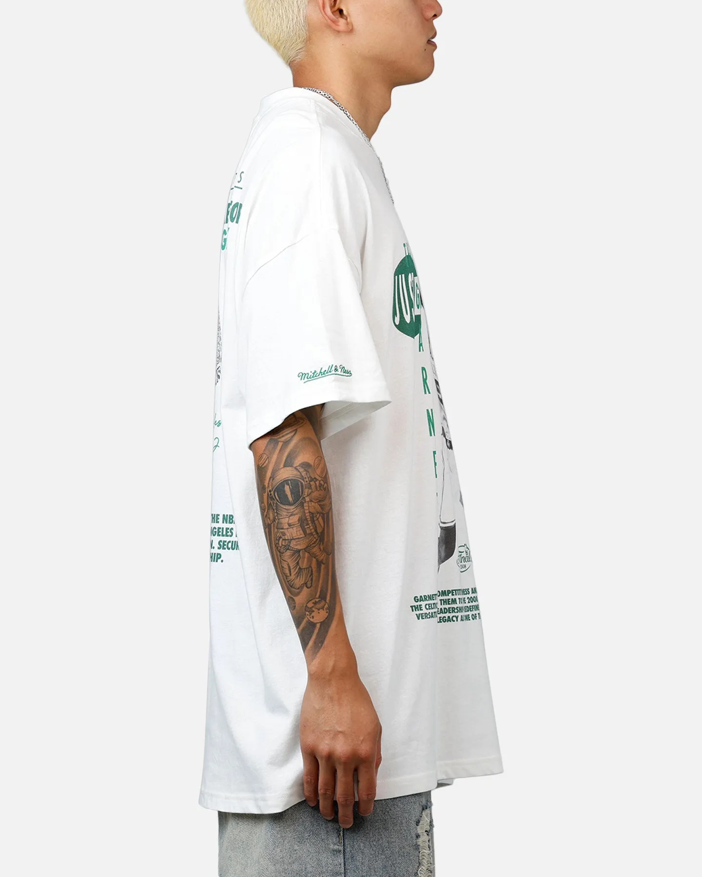 Mitchell & Ness Boston Celtics Kevin Garnett Got Better T-Shirt Vintage White