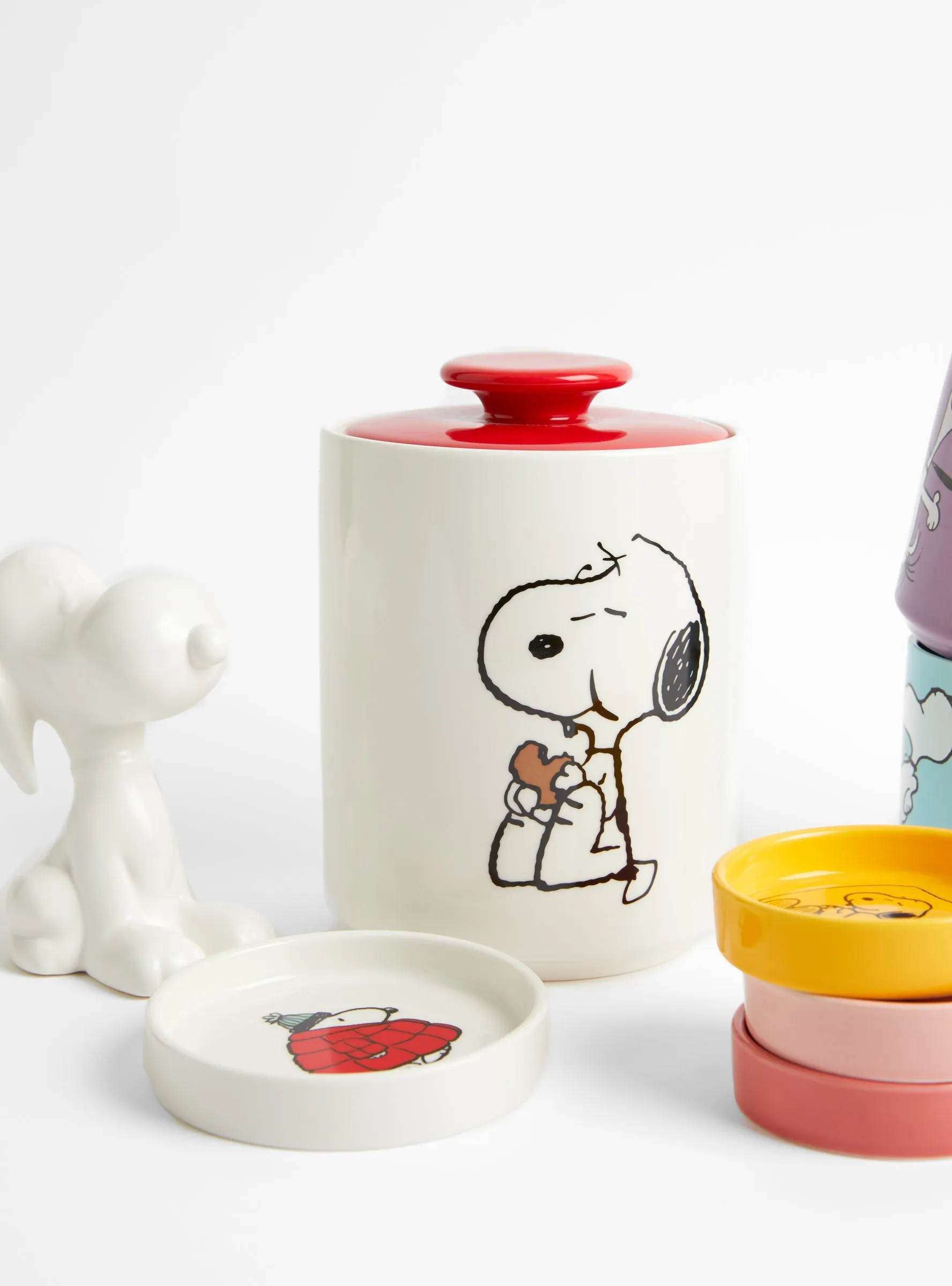 Peanuts Snoopy Sit! Collectible