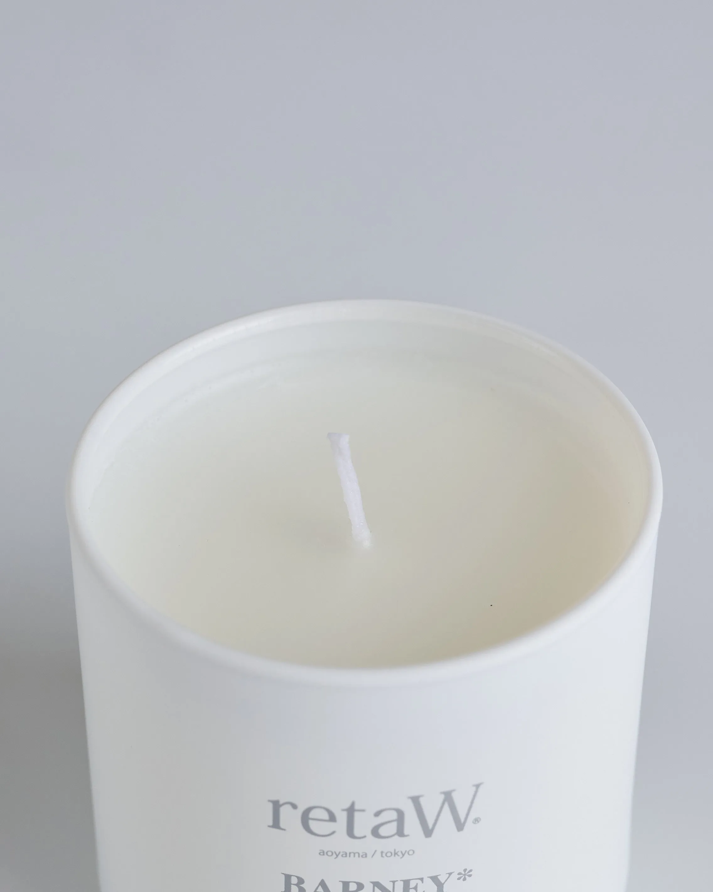retaW Candle BARNEY