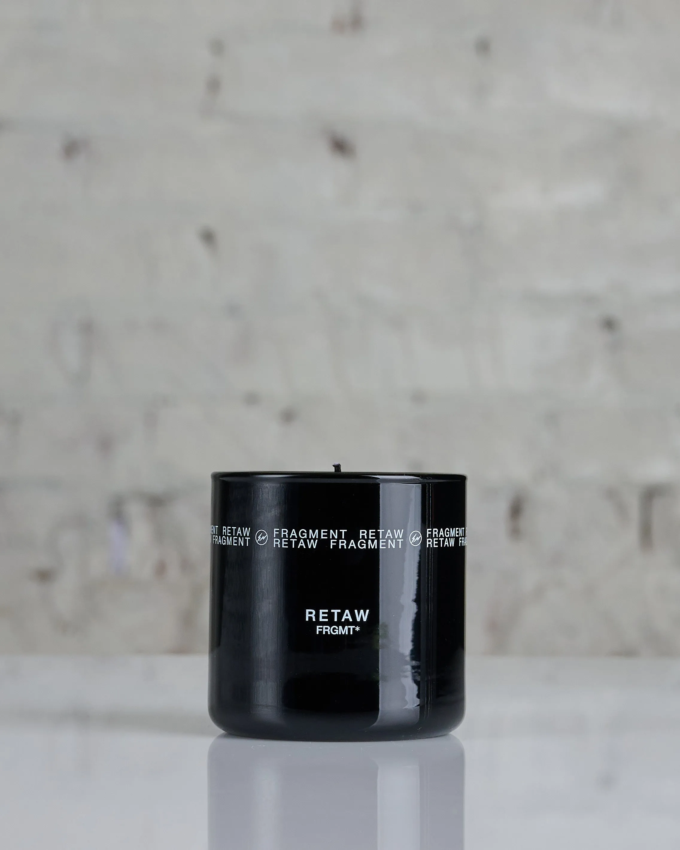 retaW Candle FRGMNT