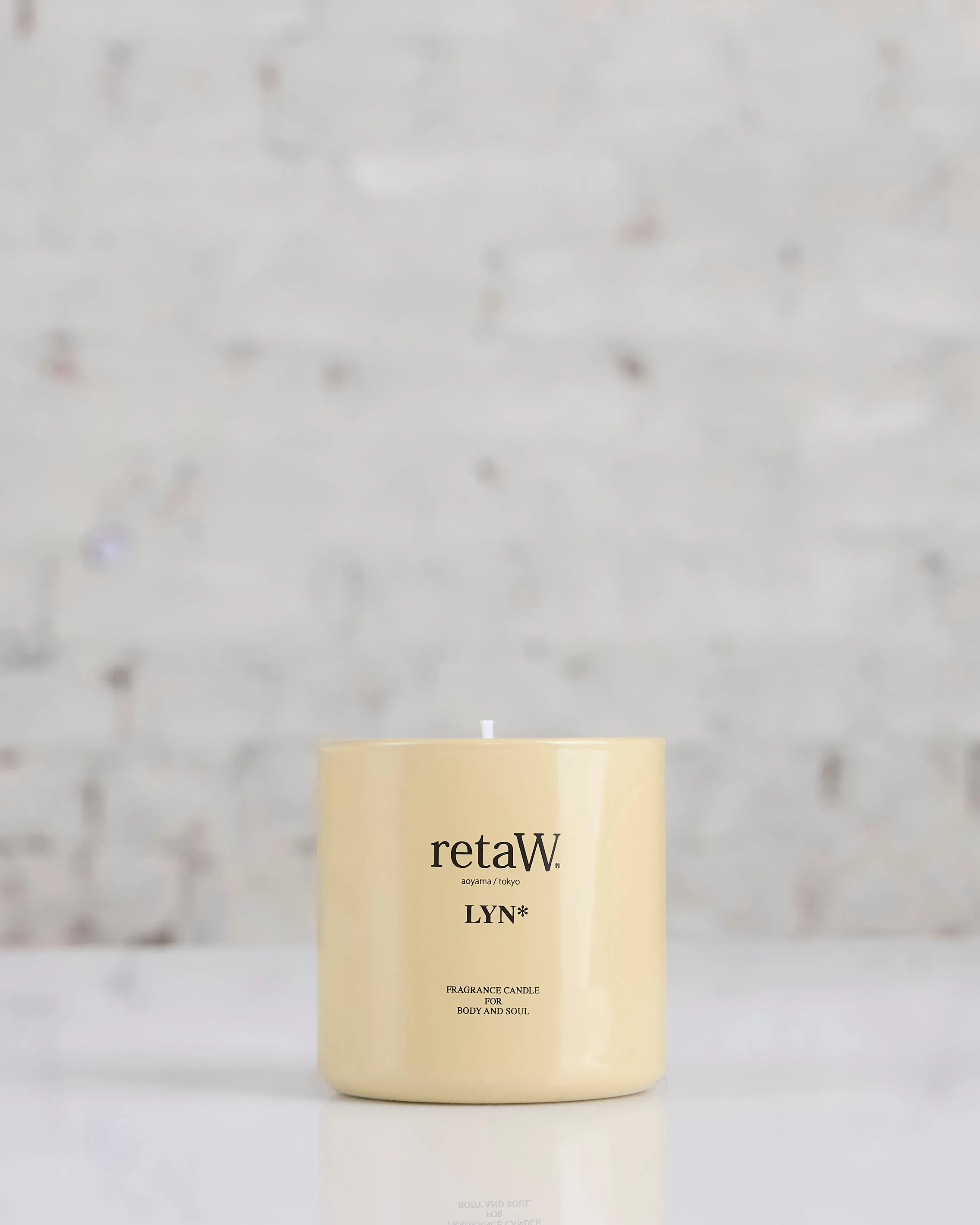 retaW Candle LYN