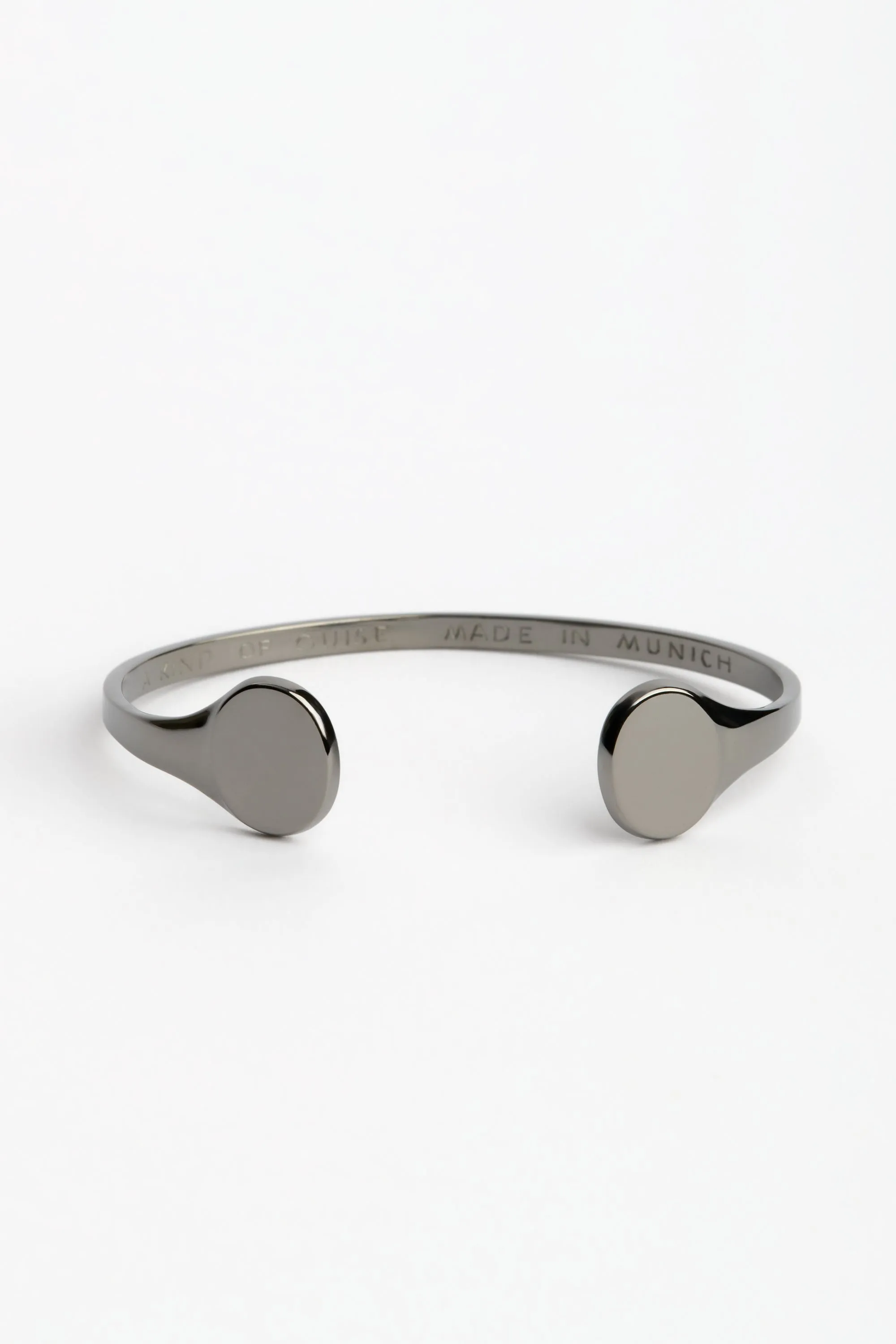 SIGNET BRACELET BLACK