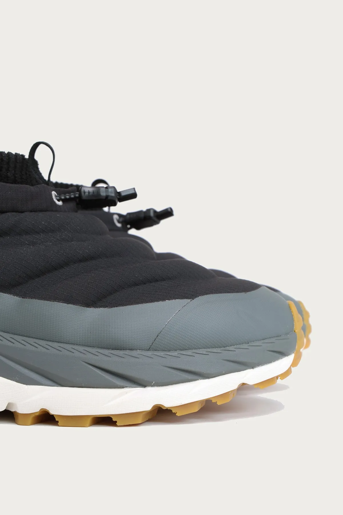 U Kaha Frost Moc GTX - Black/Outer Orbit