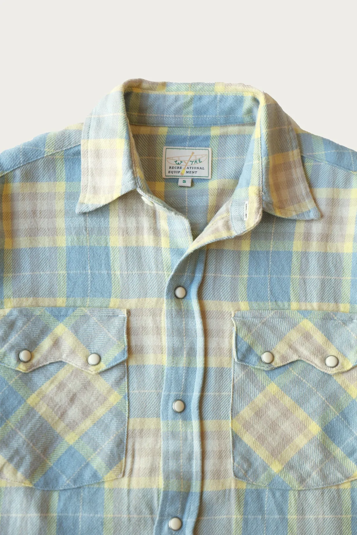 Washed Flannel Pearlsnap Shirt - Sand Dunes Sunrise