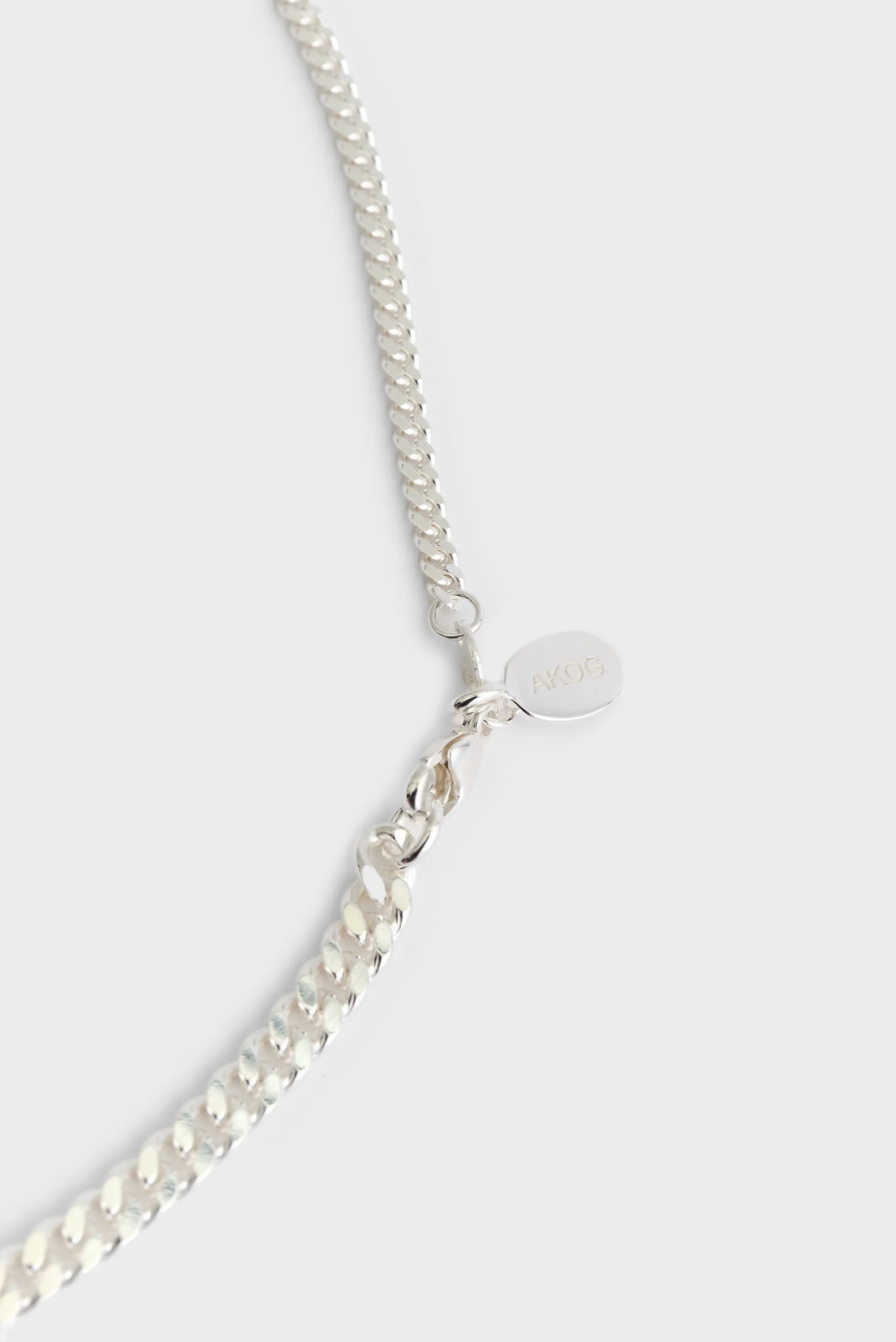YIN YANG NECKLACE WITH STONE
